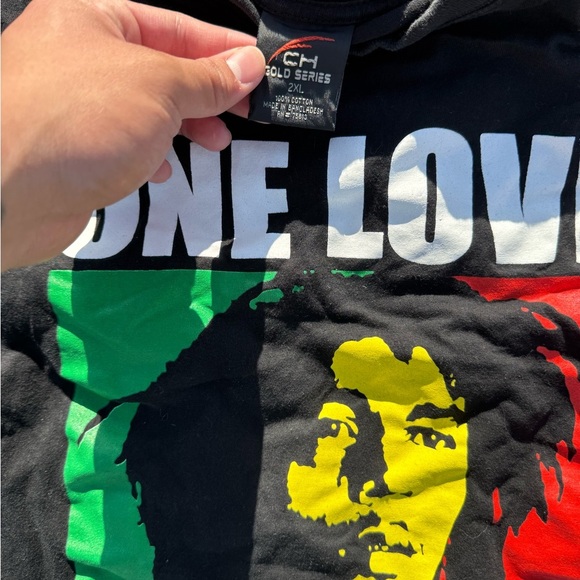 Y2K ONE LOVE Bob Marley Graphic Tee NWOT - Picture 3 of 3